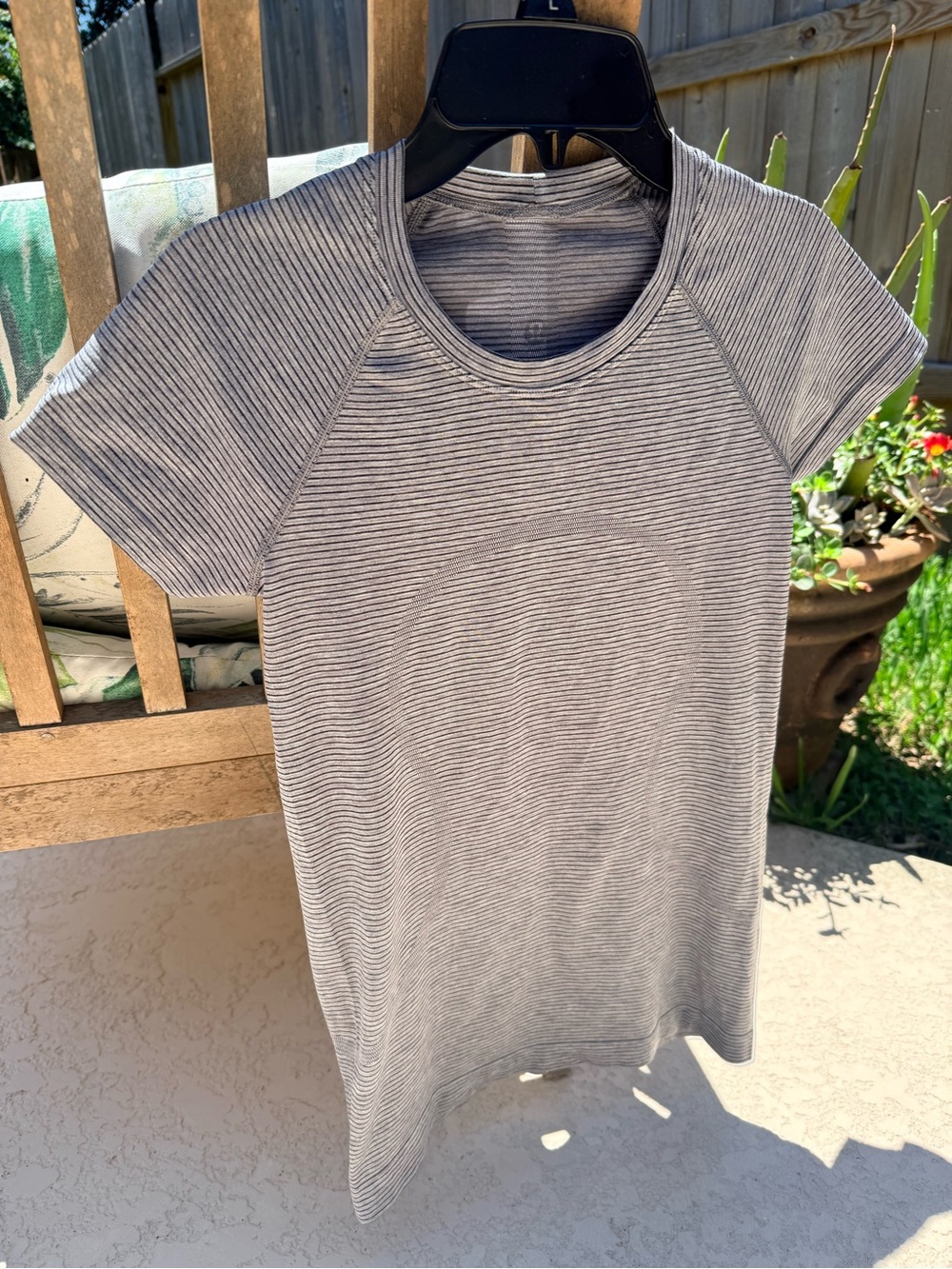 Lululemon Striped Short Sleeve Crewneck Top - Gray